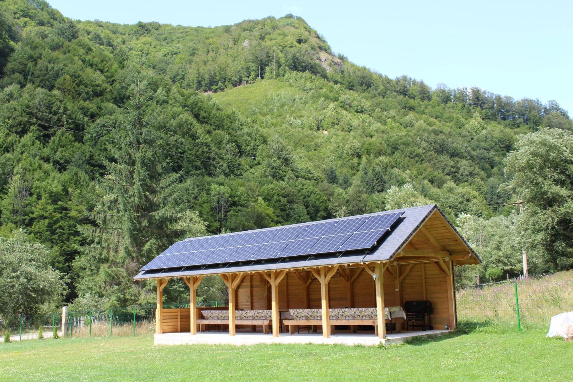 Cabana Laica, Romania Petrila Εξωτερικό φωτογραφία